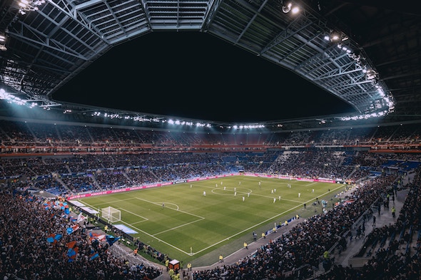 Sur quelles chaînes peut-on regarder la Ligue des champions ?