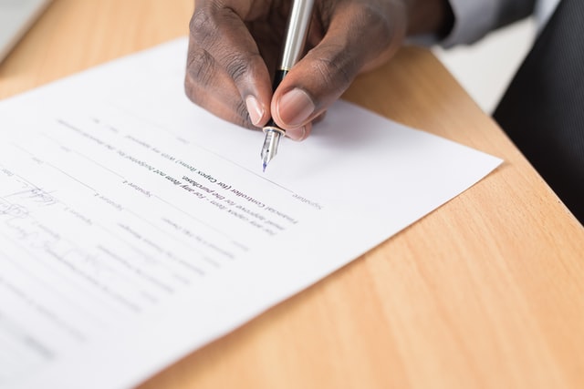 Le contrat de vente : clauses et rédaction